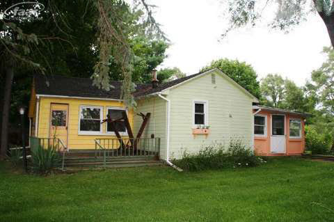 1948 North Elba Road Lapeer, MI 48446 - Photo 25 of 37 20366472-24.JPG