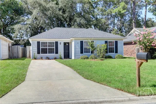$2,200 | 130 Ropemaker Lane, Savannah, GA 31410