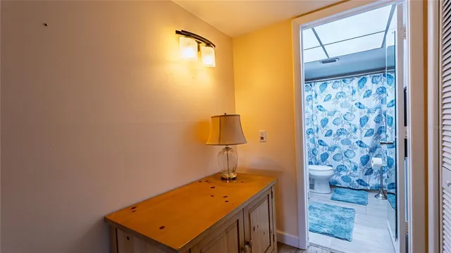 $1,800 | 5020 Brittany Drive South, Unit 125, St. Petersburg, FL 33715