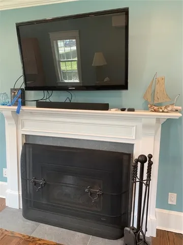 $4,500 | 86 Carroll Avenue, Newport, RI 02840