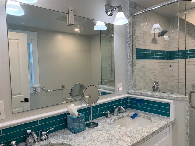 $4,500 | 86 Carroll Avenue, Newport, RI 02840