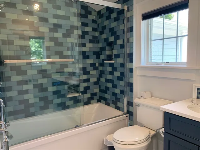 $4,500 | 86 Carroll Avenue, Newport, RI 02840