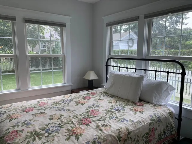 $4,500 | 86 Carroll Avenue, Newport, RI 02840