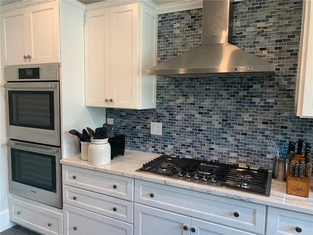 $4,500 | 86 Carroll Avenue, Newport, RI 02840