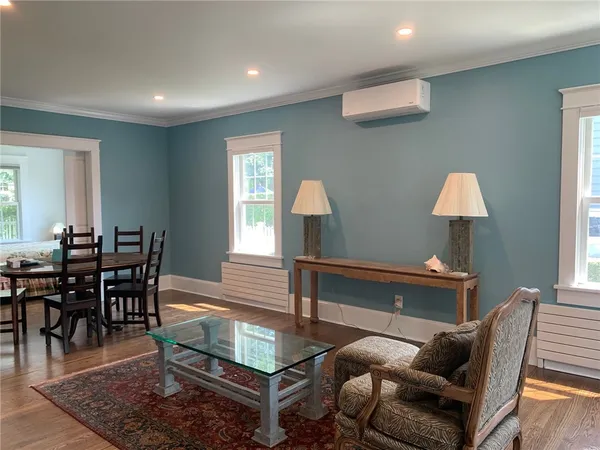 $4,500 | 86 Carroll Avenue, Newport, RI 02840