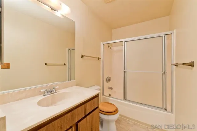 $1,850 | 5962 Rancho Mission Road, Unit 219, San Diego, CA 92108