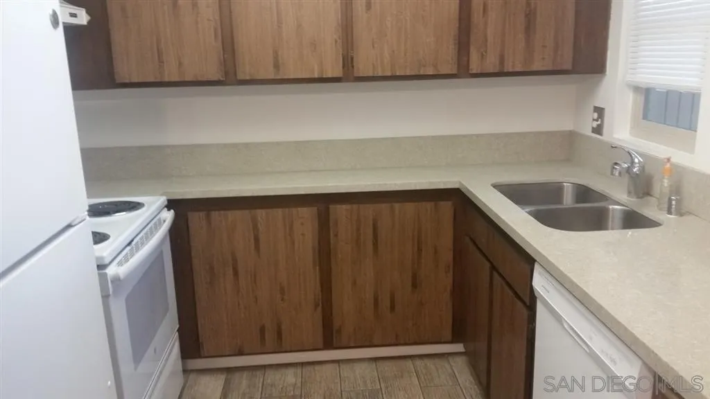 5962 Rancho Mission Road, Unit 219 San Diego, CA 92108 - Photo 7 of 18