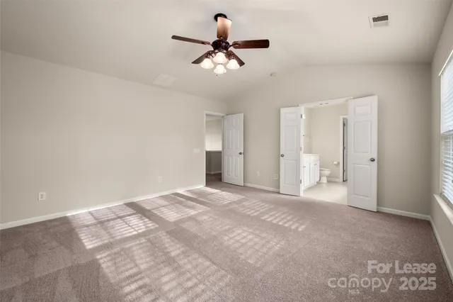 a view of livingroom with washer and dryer