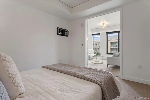 $2,750 | 1750 Wewatta Street, Unit 1307, Denver, CO 80202