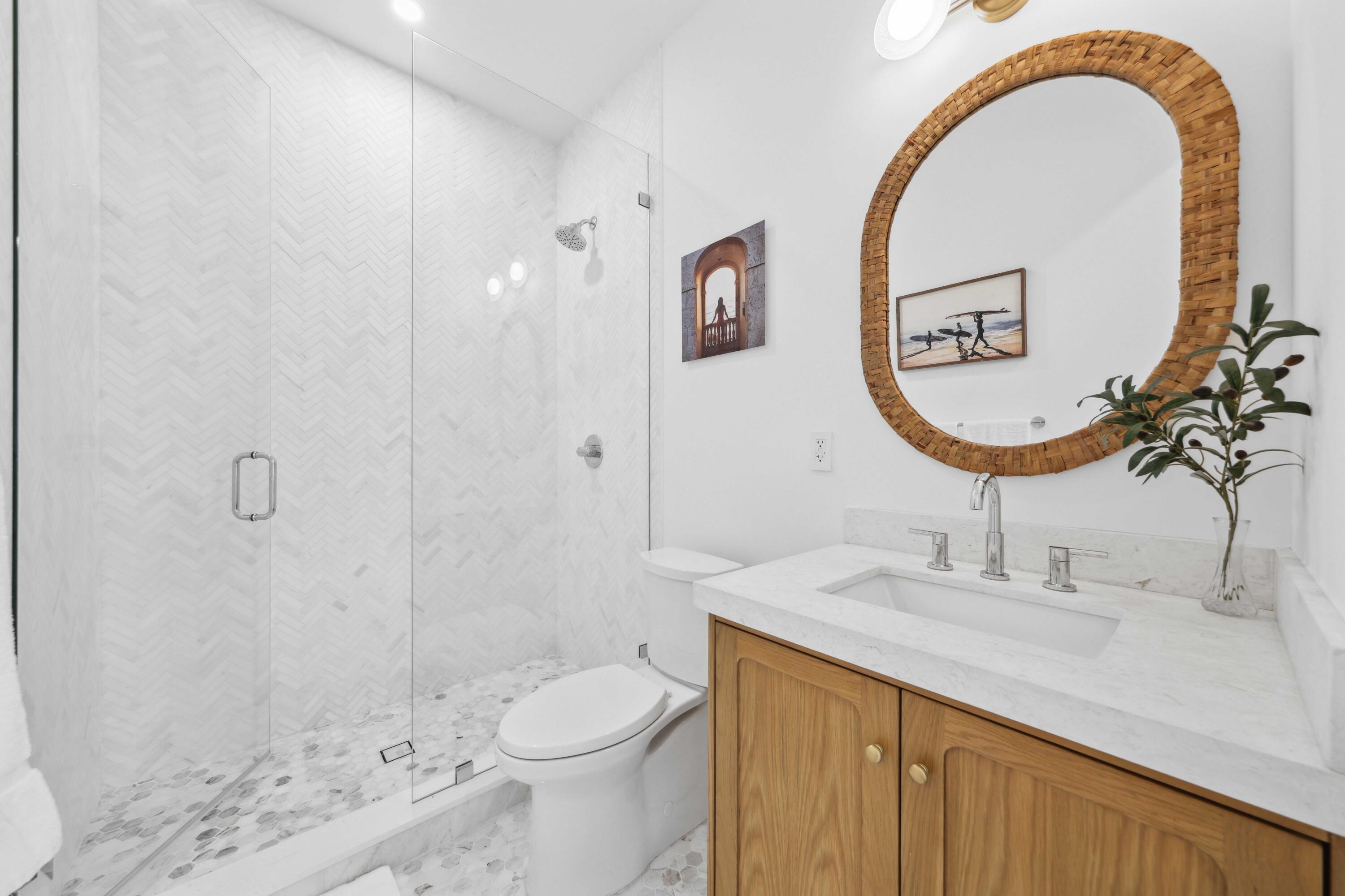 330 Laurie Road West Palm Beach, FL 33405 - Photo 27 of 46 BATHROOM