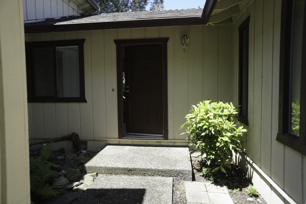 1640 John Hill Road Eureka, CA 95501 - Photo 3 of 30