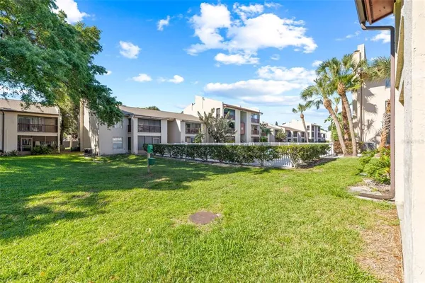 $1,850 | 8601 Huron Court, Unit 44, Tampa, FL 33614