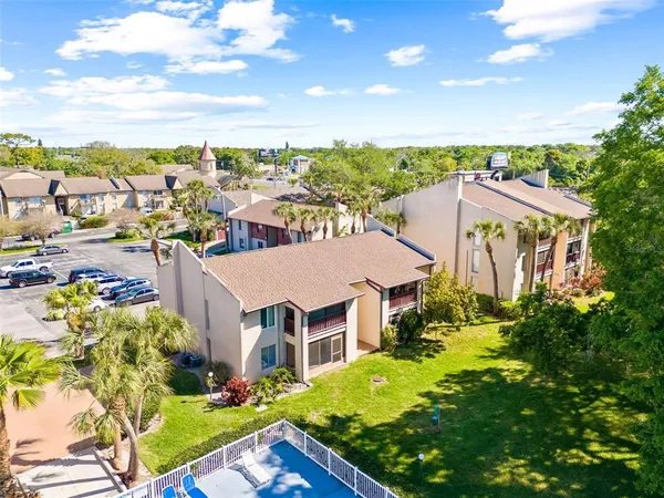 $1,850 | 8601 Huron Court, Unit 44, Tampa, FL 33614