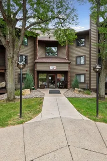 $179,000 | 7501 West 101st Street, Unit 310, Bloomington, MN 55438