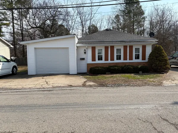 $99,500 | 313 South Future Street, Marion, IL 62959