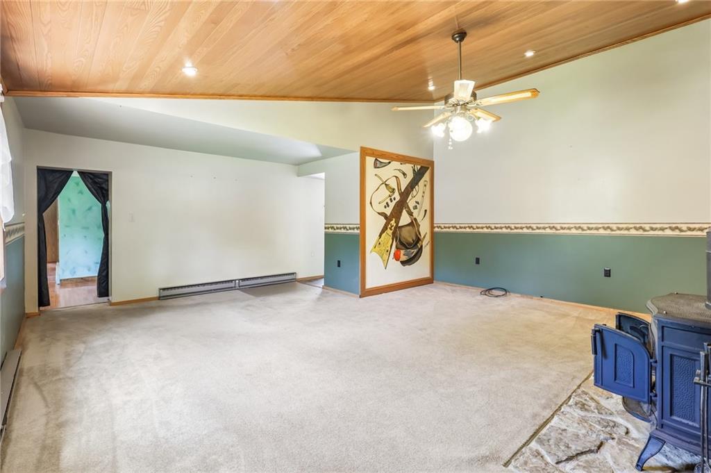120 Lakeview Road Fombell, PA 16123 - Photo 6 of 32