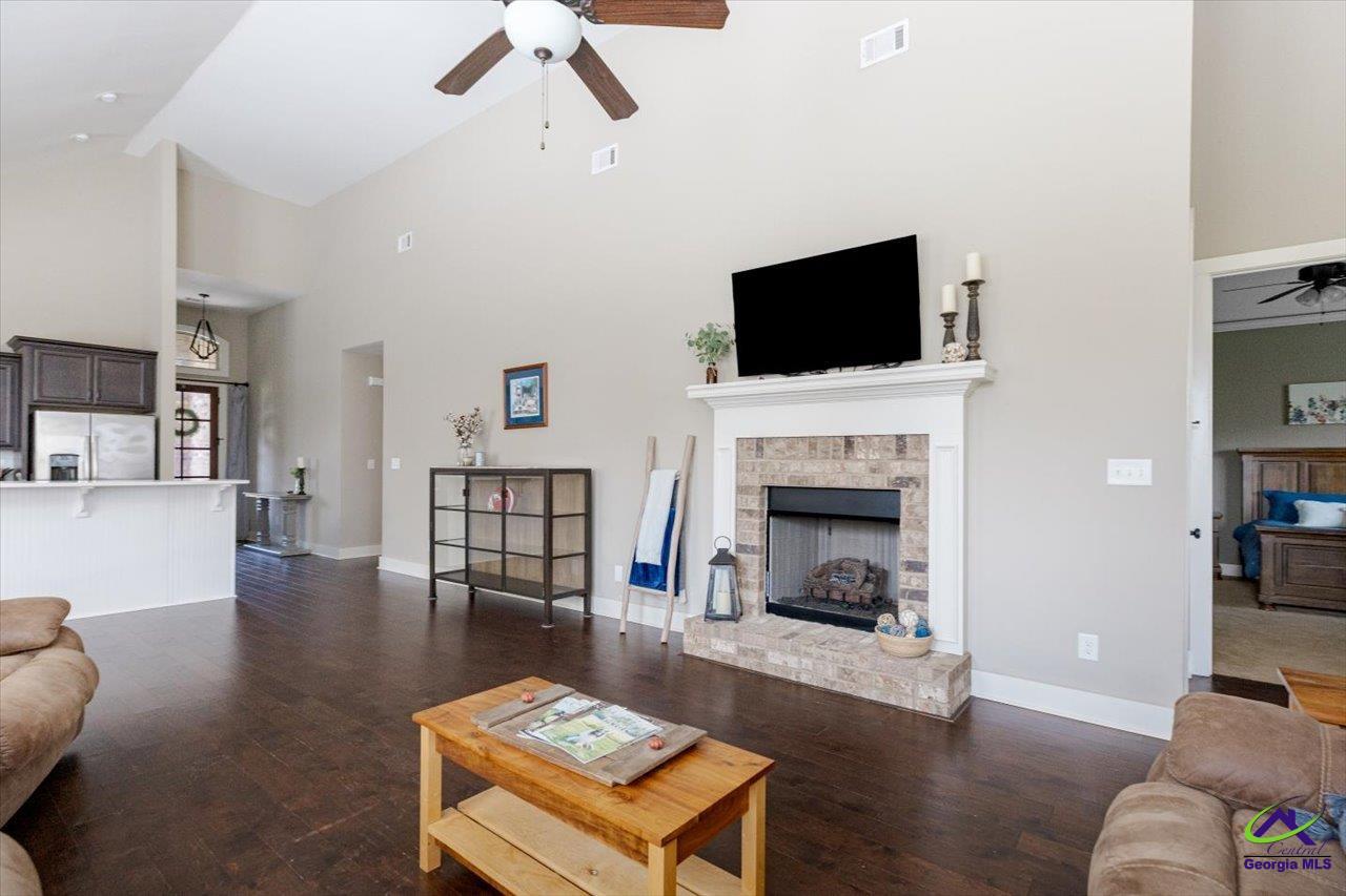 113 Barnyard Way Perry, GA 31069 - Photo 18 of 60 Gallery Image 18