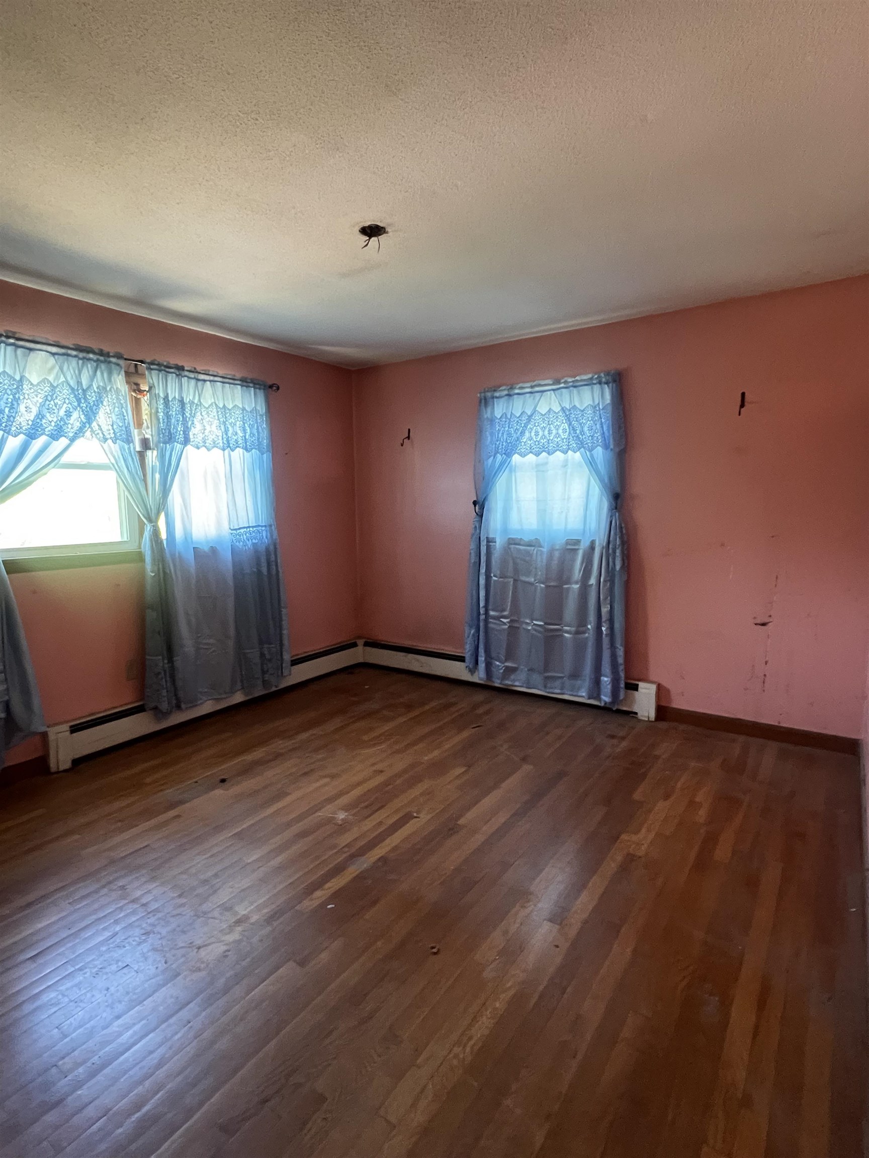85 Weston Road Manchester, NH 03103 - Photo 22 of 24