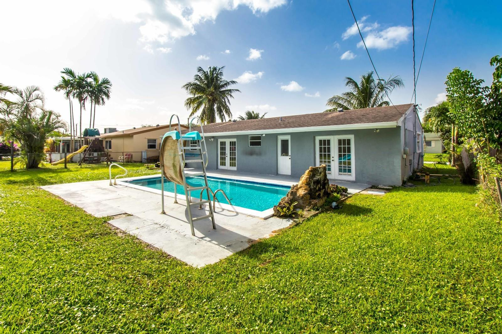 7150 Raleigh Street Hollywood, FL 33024 - Photo 33 of 36 Photo 33
