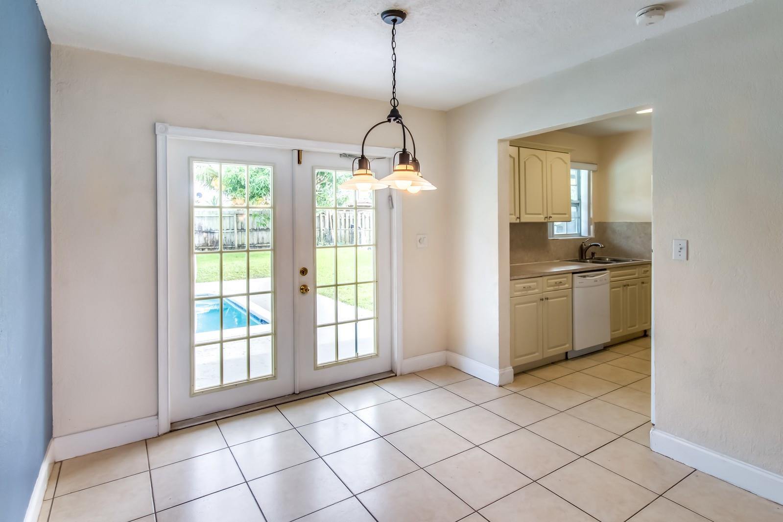 7150 Raleigh Street Hollywood, FL 33024 - Photo 10 of 36 Photo 10