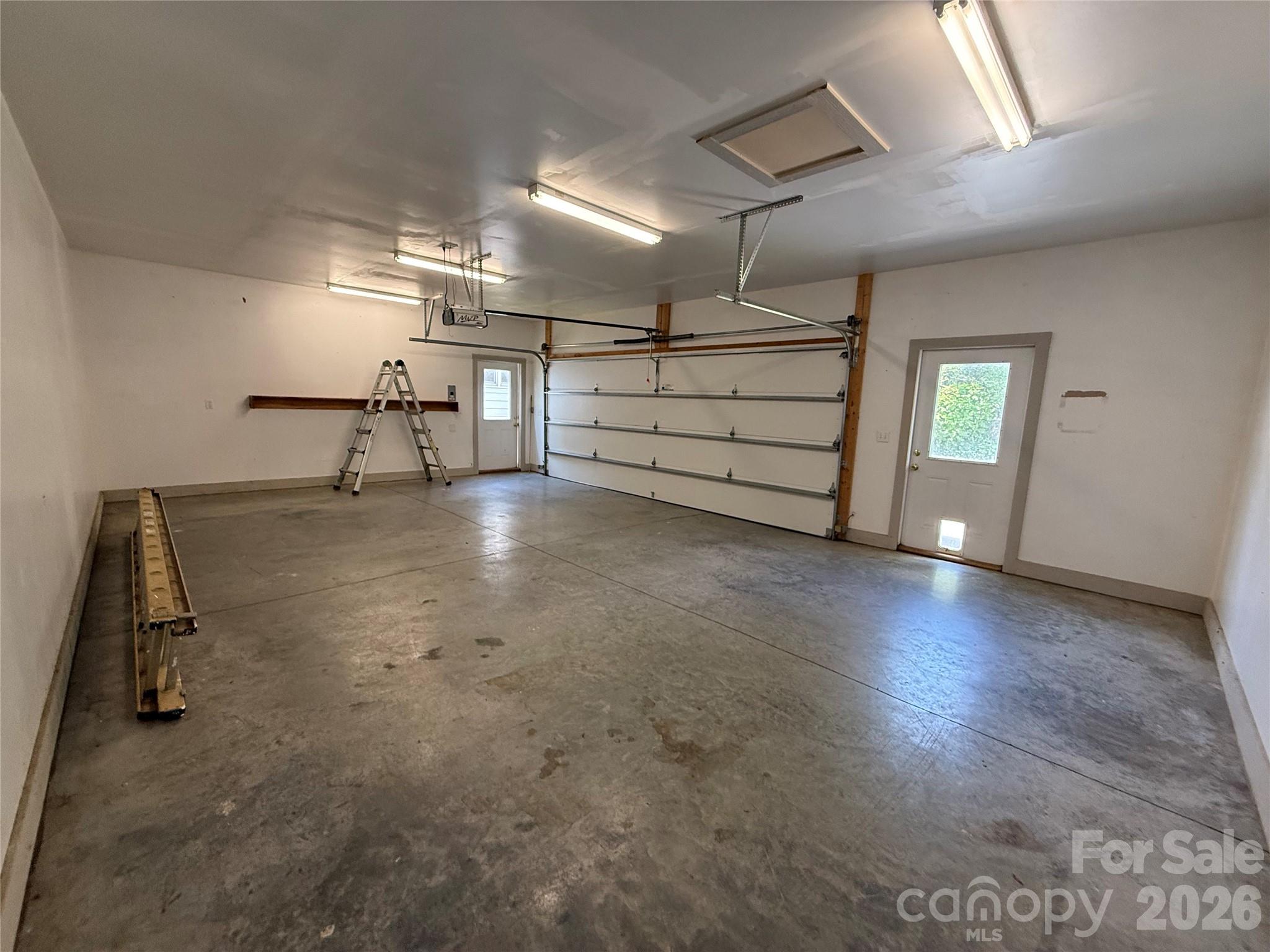 17 North Pershing Road Asheville, NC 28805 - Photo 30 of 34 Gallery Image 30