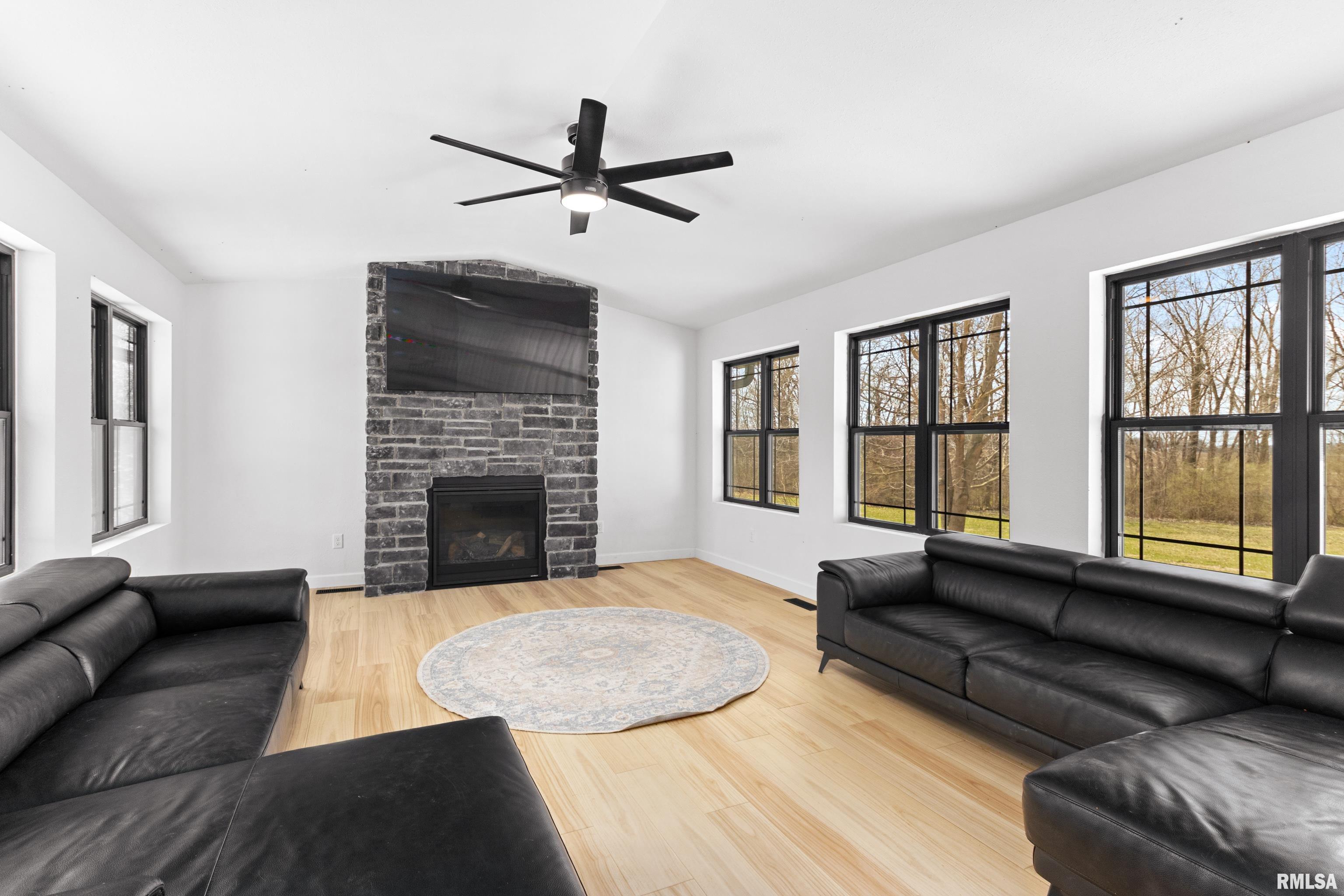 9152 Towerline Road Green Valley, IL 61534 - Photo 13 of 45