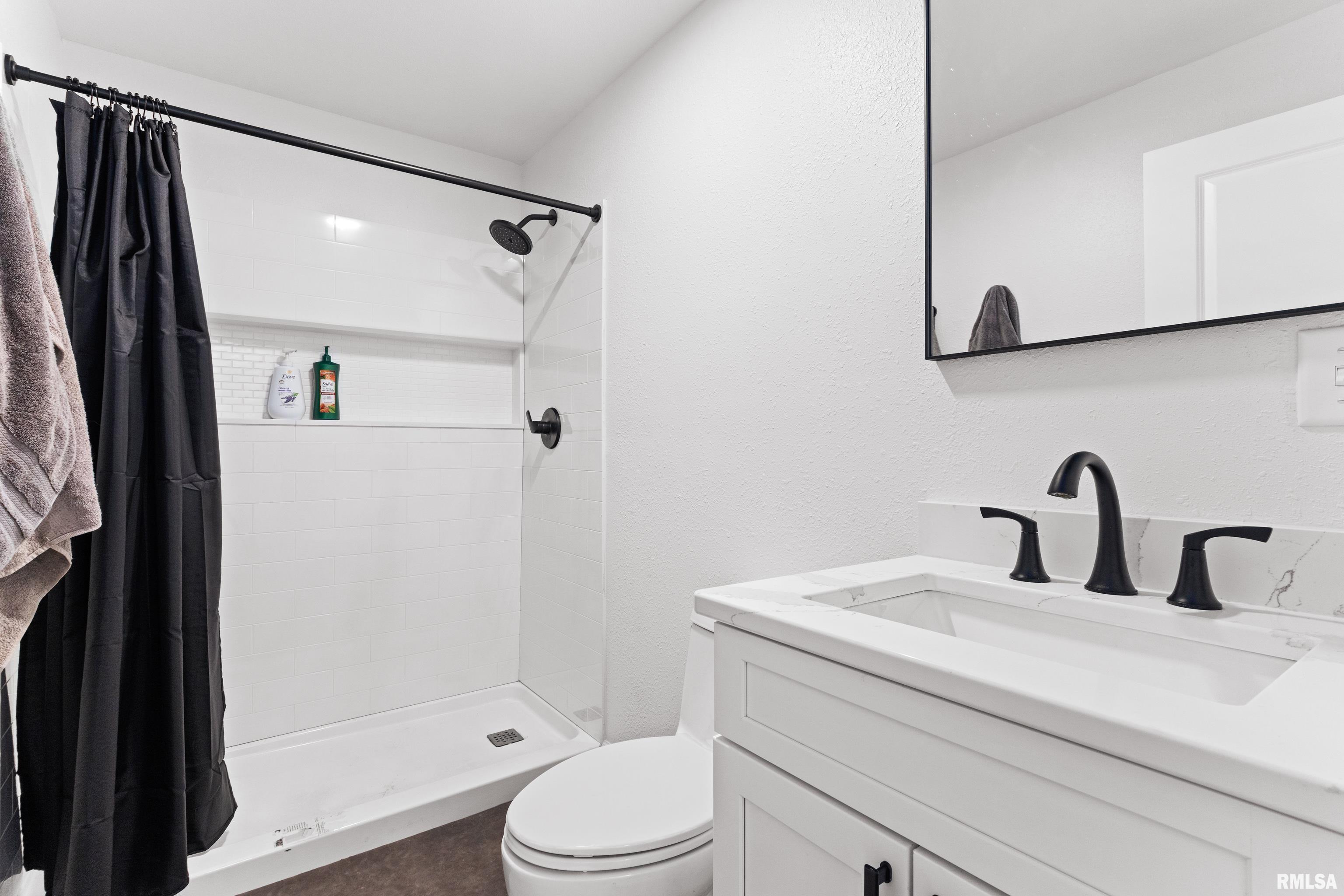 9152 Towerline Road Green Valley, IL 61534 - Photo 28 of 45