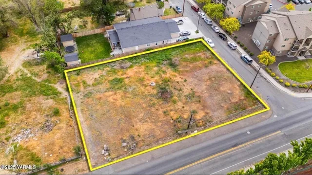 $205,000 | 1506 East Beech Street, Yakima, WA 98901