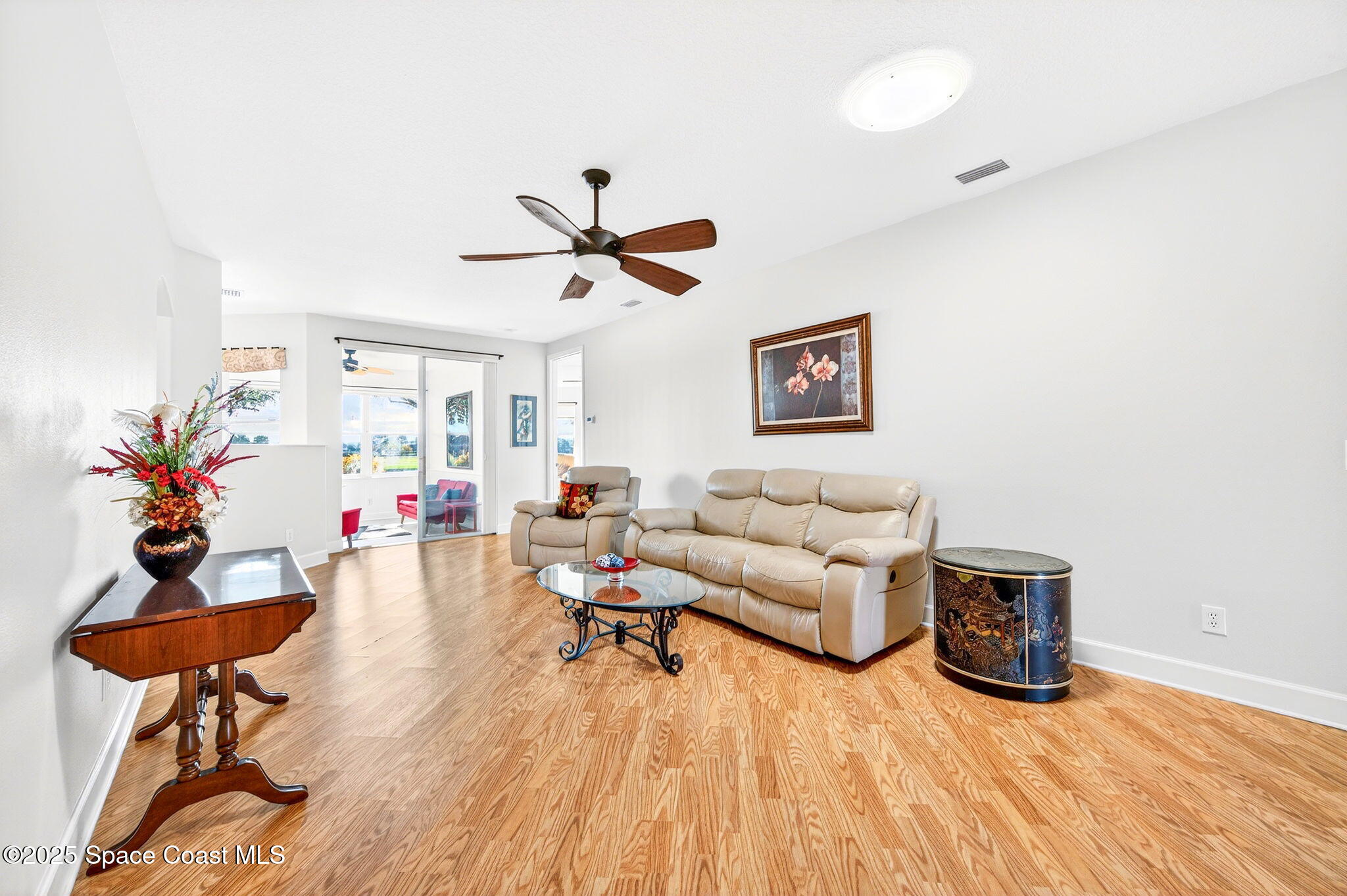 3407 Bancroft Drive Melbourne, FL 32940 - Photo 7 of 74 a living room with furniture
