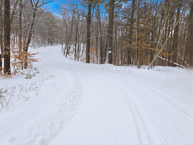 $39,900 | 22 West Bergamo Road, Madison, NH 03849