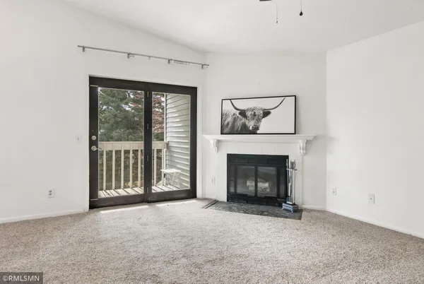 $214,900 | 5329 Highpointe Terrace, Bloomington, MN 55437