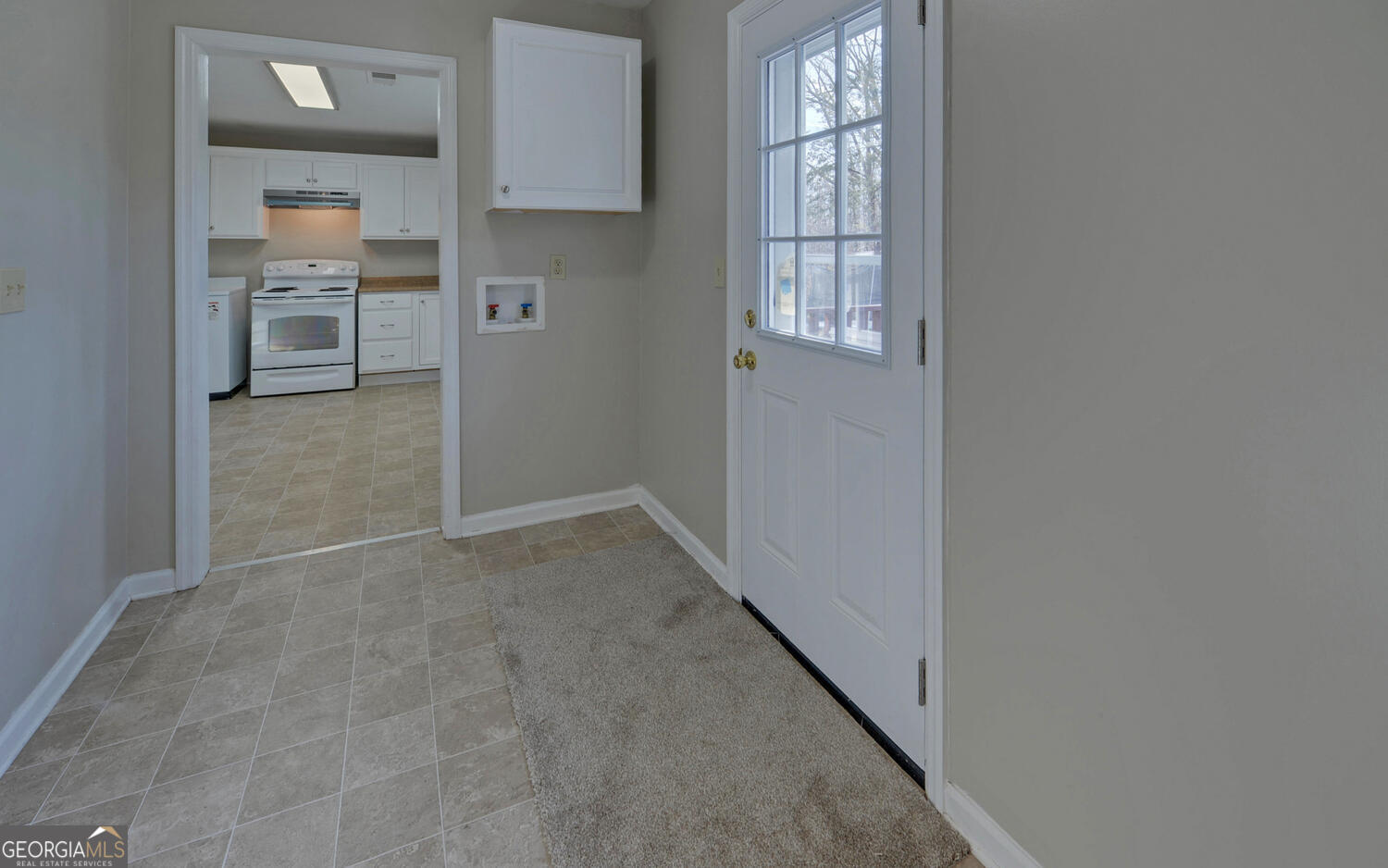 297 East Leatherwood Road Toccoa, GA 30577 - Photo 23 of 37 a view of livingroom with furniture