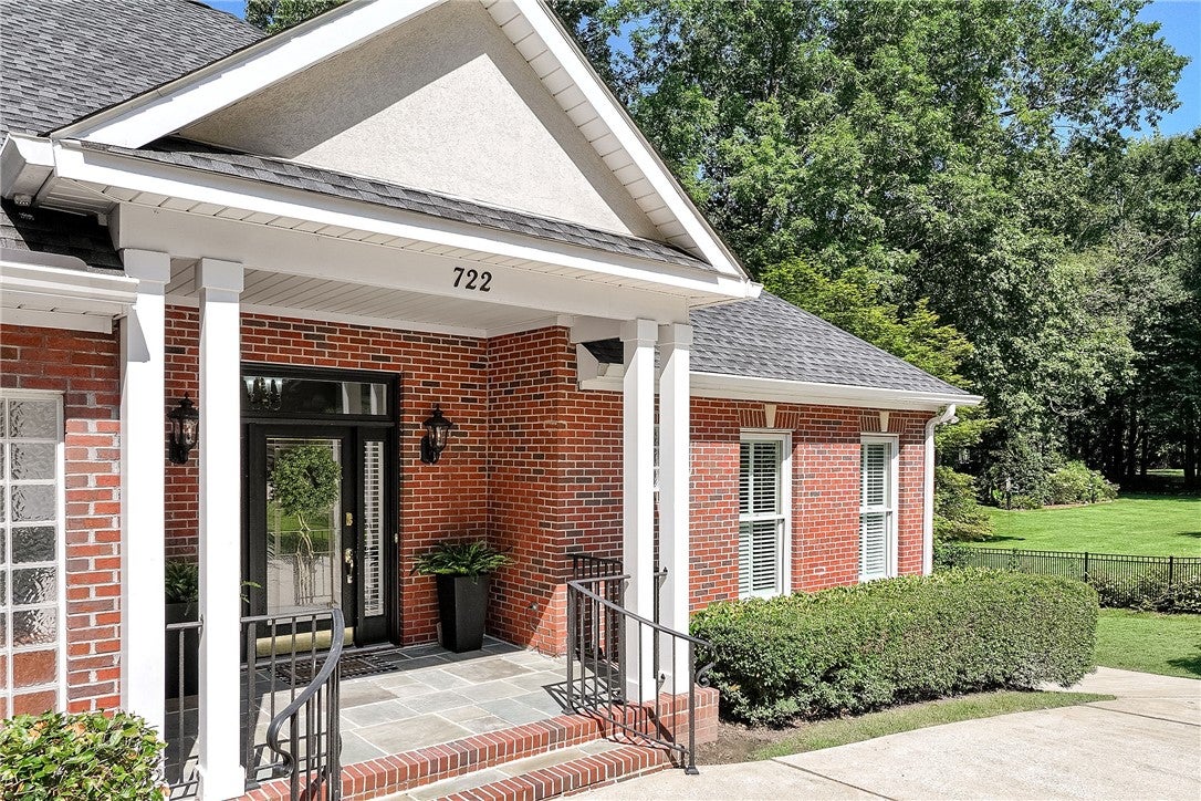 722 Patrick Road Auburn, AL 36830 - Photo 4 of 49 Gallery Image 4
