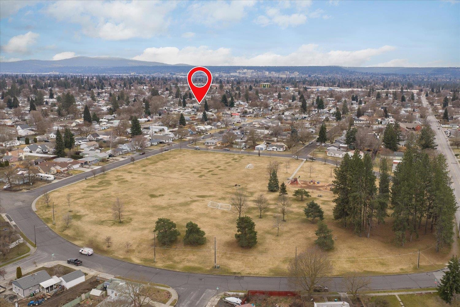 2307 West Rowan Avenue Spokane, WA 99205 - Photo 20 of 21