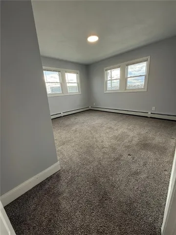 $2,075 | 61 Esten Avenue, Pawtucket, RI 02860