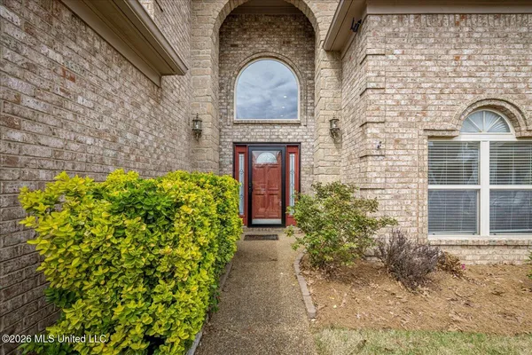 $369,000 | 6037 Callaway Cove, Olive Branch, MS 38654
