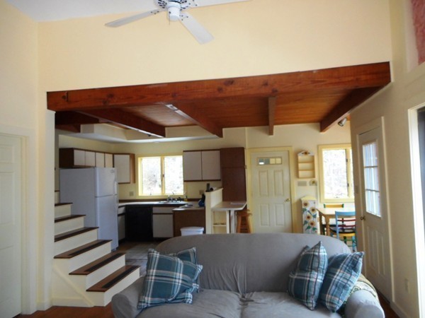 95 Secret Lake Road Phillipston, MA 01331 - Photo 5 of 25
