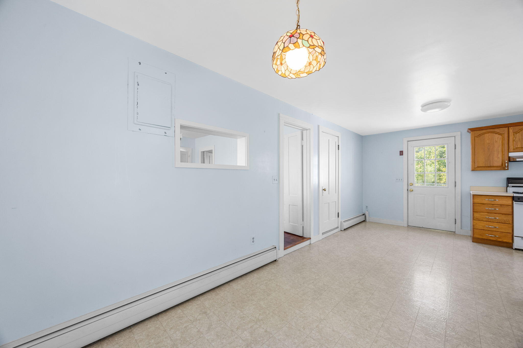 9 Harrison Avenue Buzzards Bay, MA 02532 - Photo 16 of 47 an empty room with a window