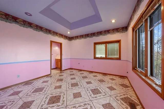 $599,000 | 1573 North 1100th Road, Lawrence, KS 66046