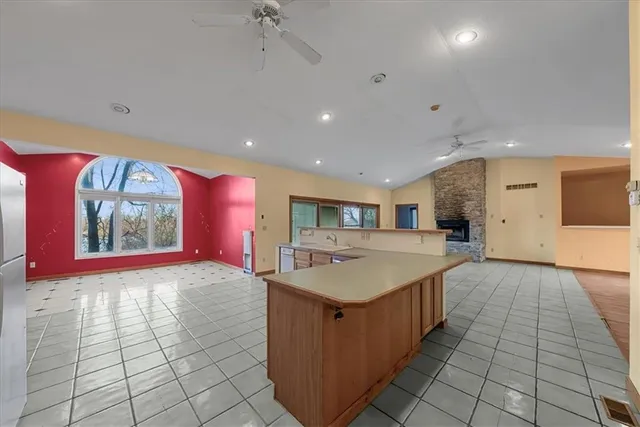 $599,000 | 1573 North 1100th Road, Lawrence, KS 66046