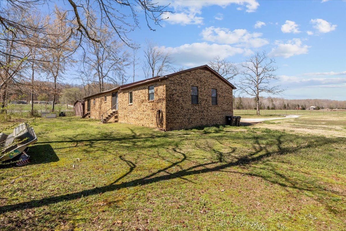 1092 Crockett Road New Johnsonville, TN 37134 - Photo 36 of 39