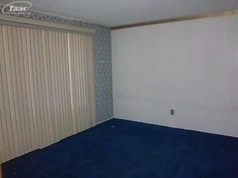 6398 East Coldwater Road Flint, MI 48506 - Photo 15 of 16 20416576-14.JPG