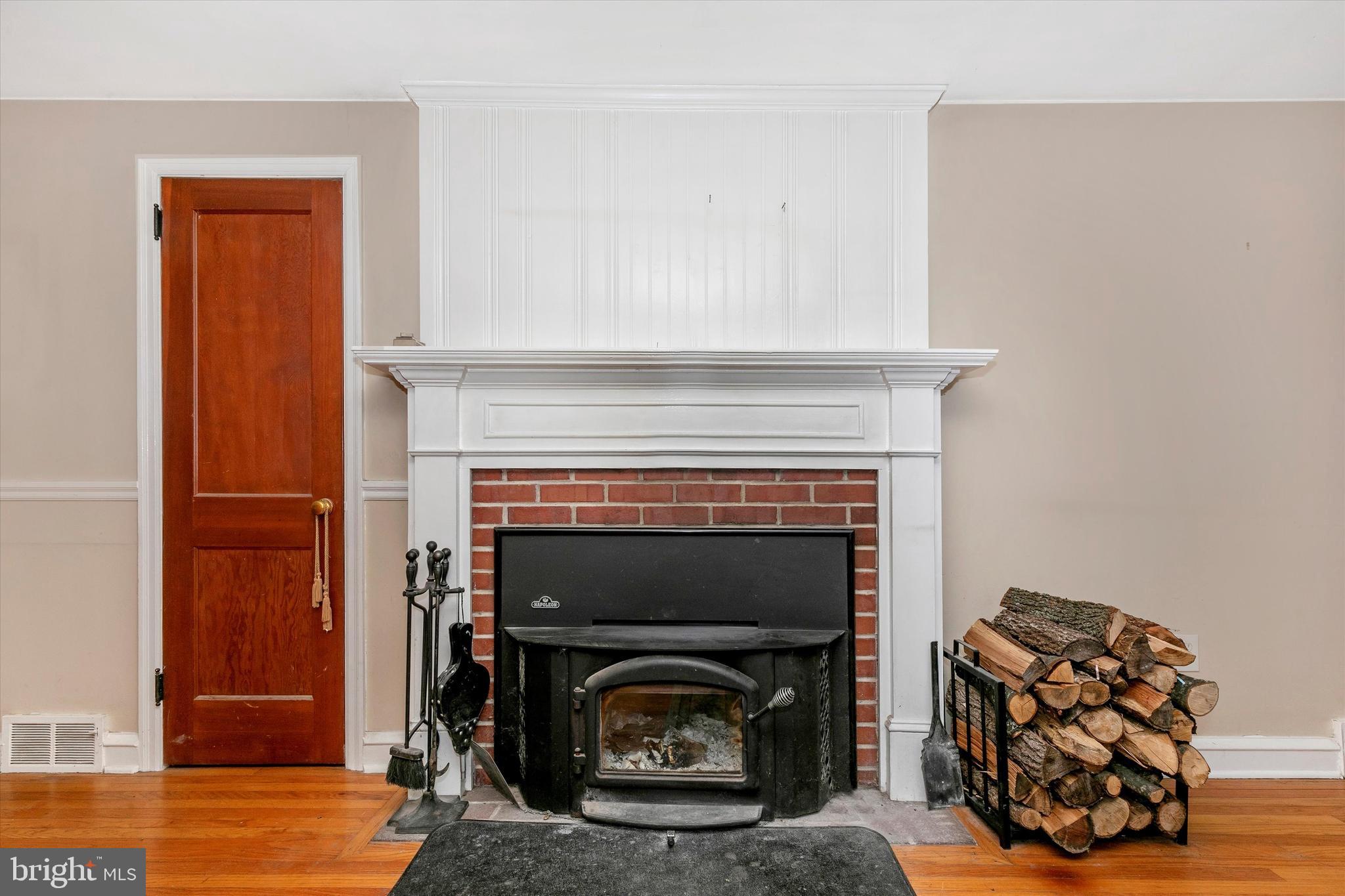 1035 Cardinal Road Norristown, PA 19403 - Photo 10 of 55 Gallery Image 10