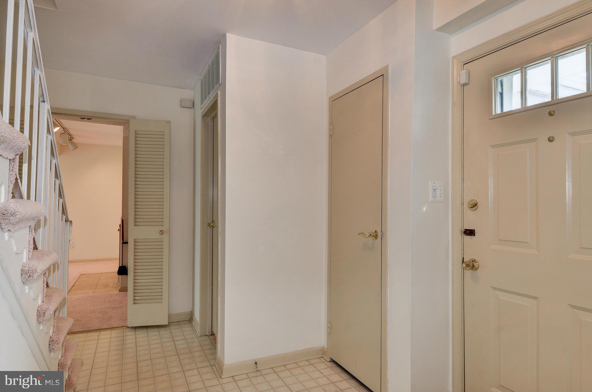 5514 Dunsmore Road Alexandria, VA 22315 - Photo 5 of 30 Front Door Entrance