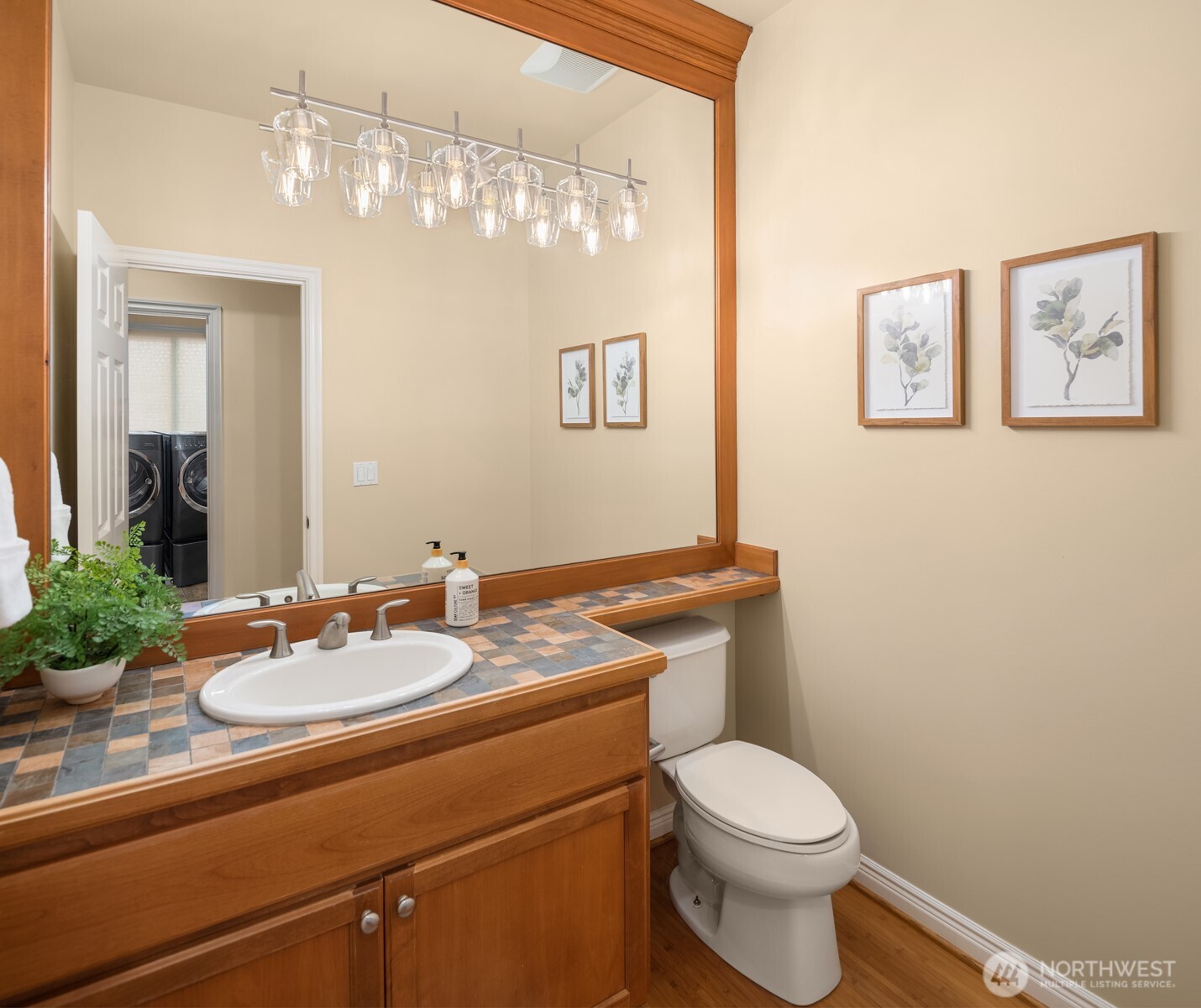 818 South 36th Place Renton, WA 98055 - Photo 18 of 28 Gallery Image 18