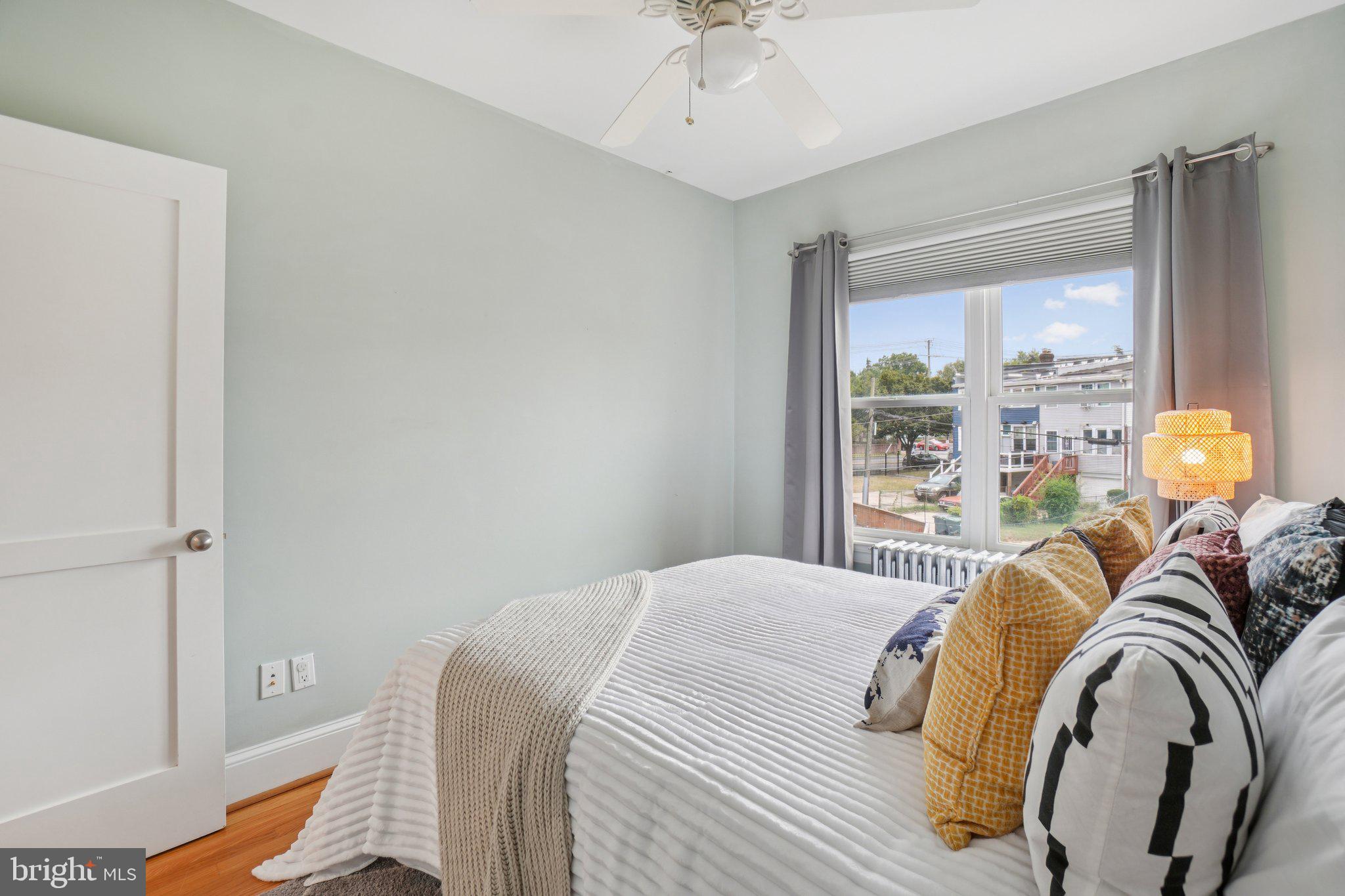 222 Longfellow Street Northwest Washington, DC 20011 - Photo 20 of 39