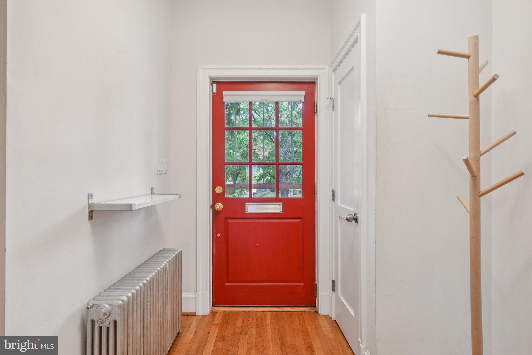 222 Longfellow Street Northwest Washington, DC 20011 - Photo 5 of 39