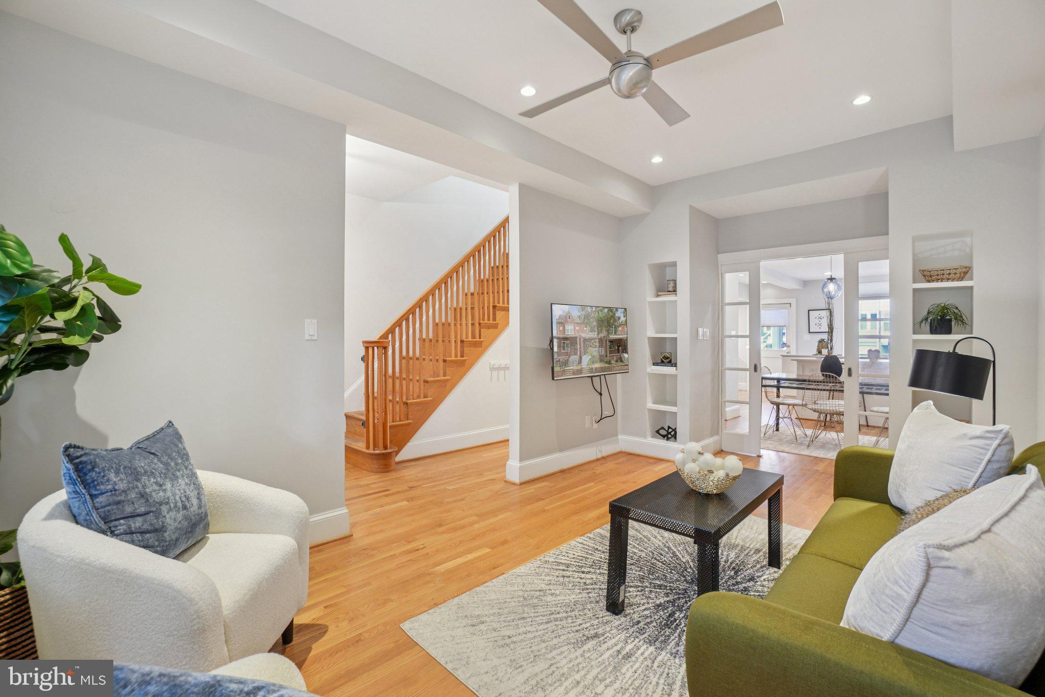 222 Longfellow Street Northwest Washington, DC 20011 - Photo 8 of 39