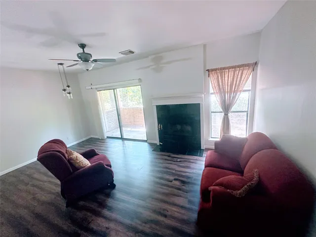 $135,000 | 3500 Tangle Brush Drive, Unit 187, The Woodlands, TX 77381