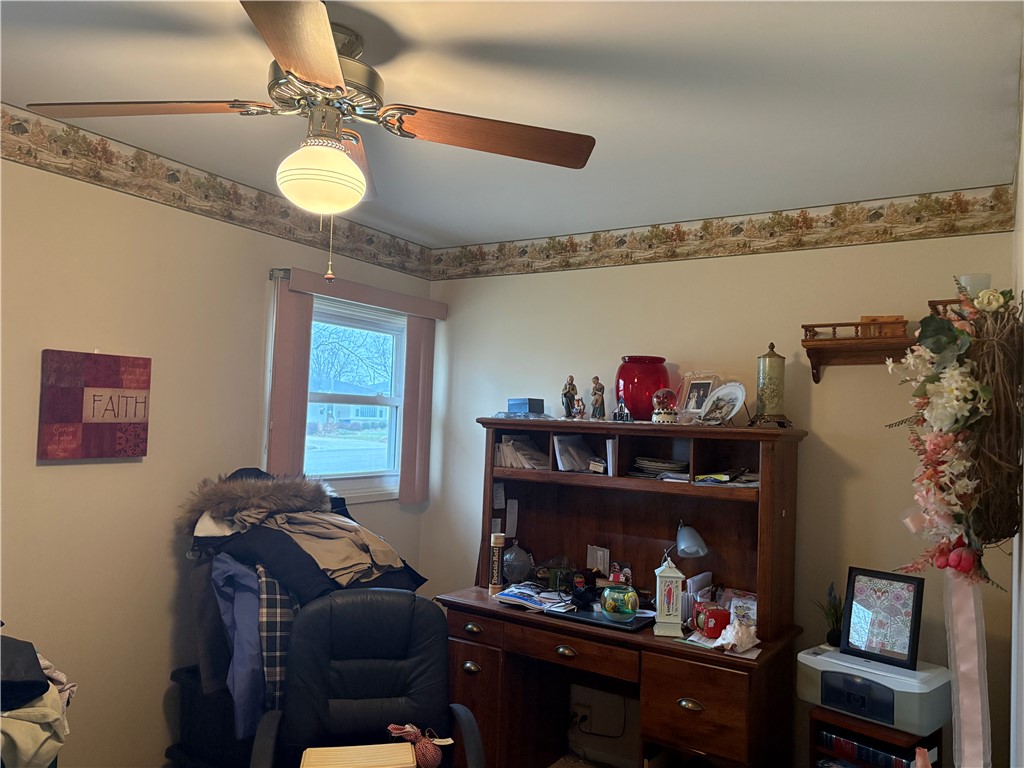 914 Sprague Road Hoopeston, IL 60942 - Photo 17 of 19